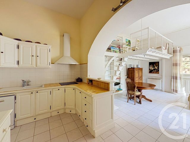 Appartement F2 à vendre - 2 pièces - 56.63 m2 - HYERES - 83 - PROVENCE-ALPES-COTE-D-AZUR - Century 21 Dericq Immobilier