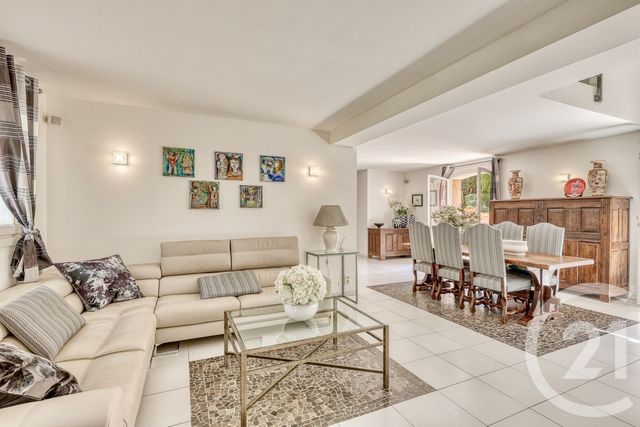 maison à vendre - 6 pièces - 204.0 m2 - HYERES - 83 - PROVENCE-ALPES-COTE-D-AZUR - Century 21 Dericq Immobilier