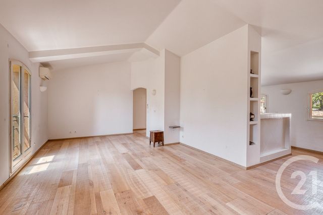 maison à vendre - 6 pièces - 204.0 m2 - HYERES - 83 - PROVENCE-ALPES-COTE-D-AZUR - Century 21 Dericq Immobilier