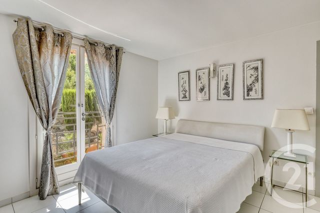 maison à vendre - 6 pièces - 204.0 m2 - HYERES - 83 - PROVENCE-ALPES-COTE-D-AZUR - Century 21 Dericq Immobilier