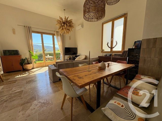 Appartement à vendre - 4 pièces - 83.0 m2 - HYERES - 83 - PROVENCE-ALPES-COTE-D-AZUR - Century 21 Dericq Immobilier