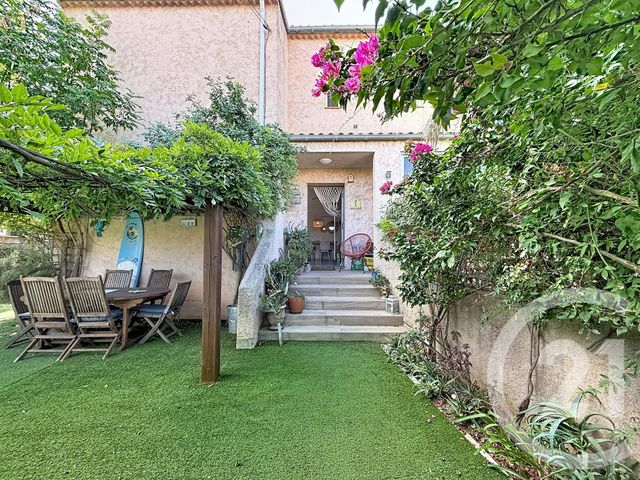 maison à vendre - 5 pièces - 116.0 m2 - HYERES - 83 - PROVENCE-ALPES-COTE-D-AZUR - Century 21 Dericq Immobilier