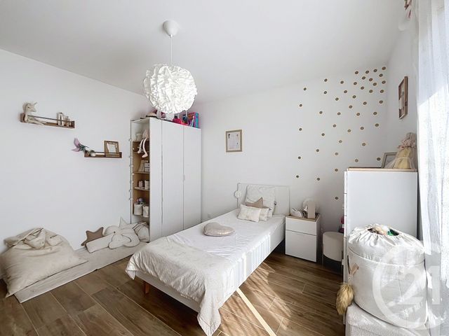 maison à vendre - 6 pièces - 134.0 m2 - HYERES - 83 - PROVENCE-ALPES-COTE-D-AZUR - Century 21 Dericq Immobilier