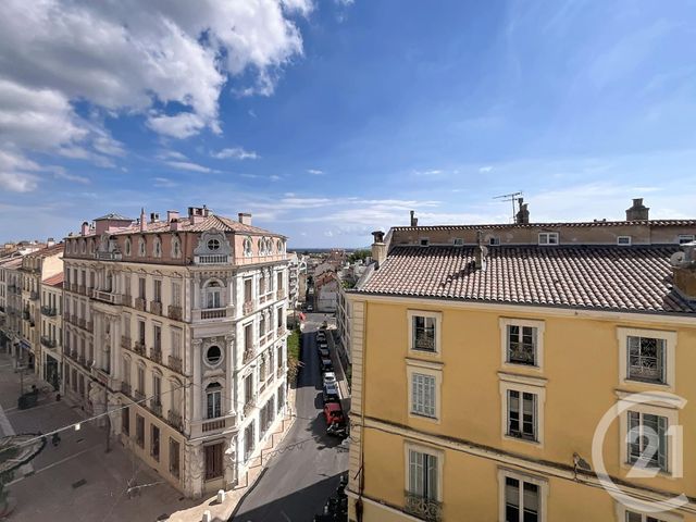 Appartement Studio à vendre - 1 pièce - 22.0 m2 - HYERES - 83 - PROVENCE-ALPES-COTE-D-AZUR - Century 21 Dericq Immobilier